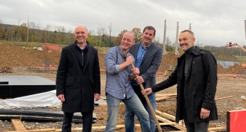 eerste steen Sitel